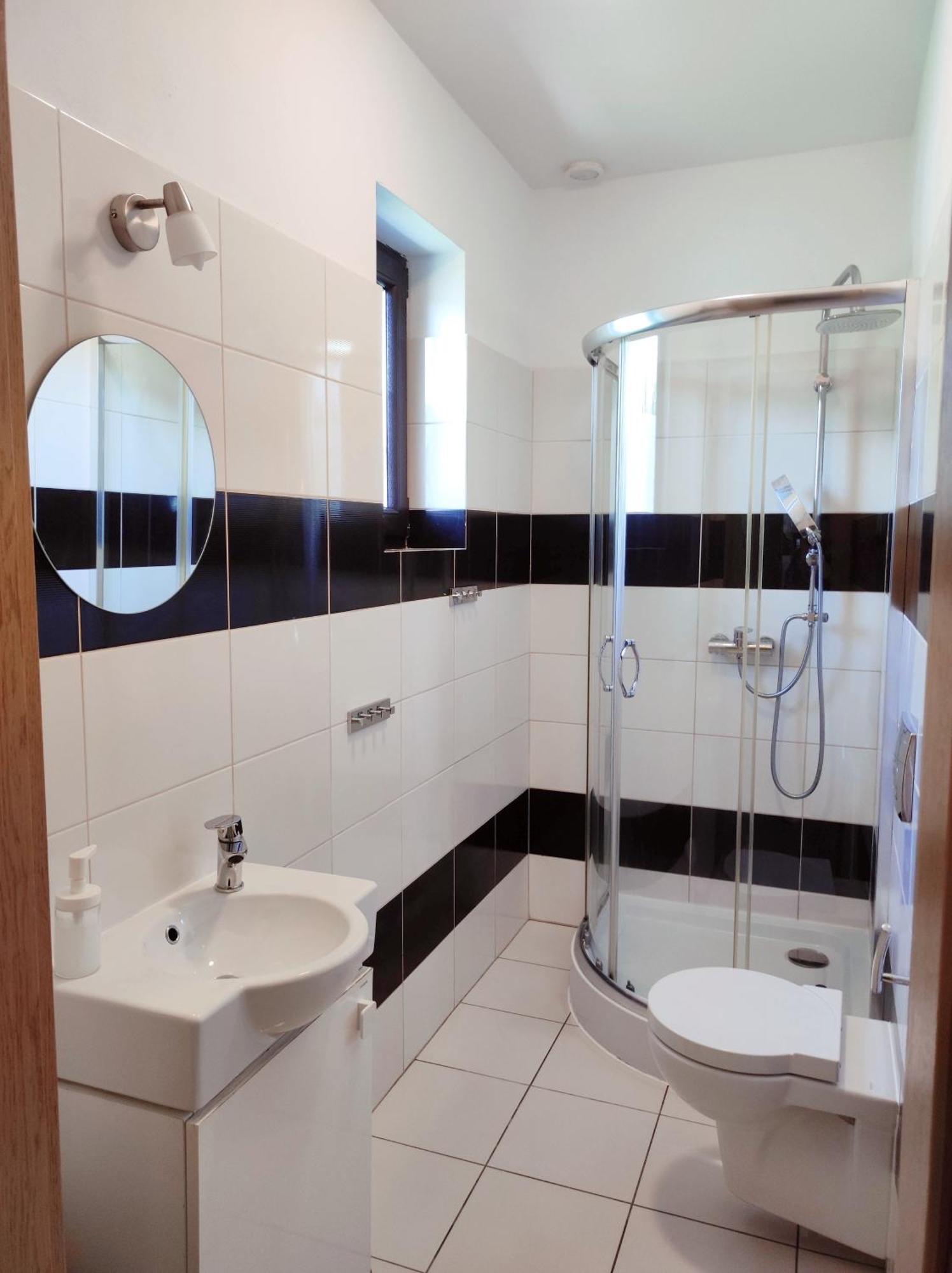 רובי Apartamenty Adrenja מראה חיצוני תמונה