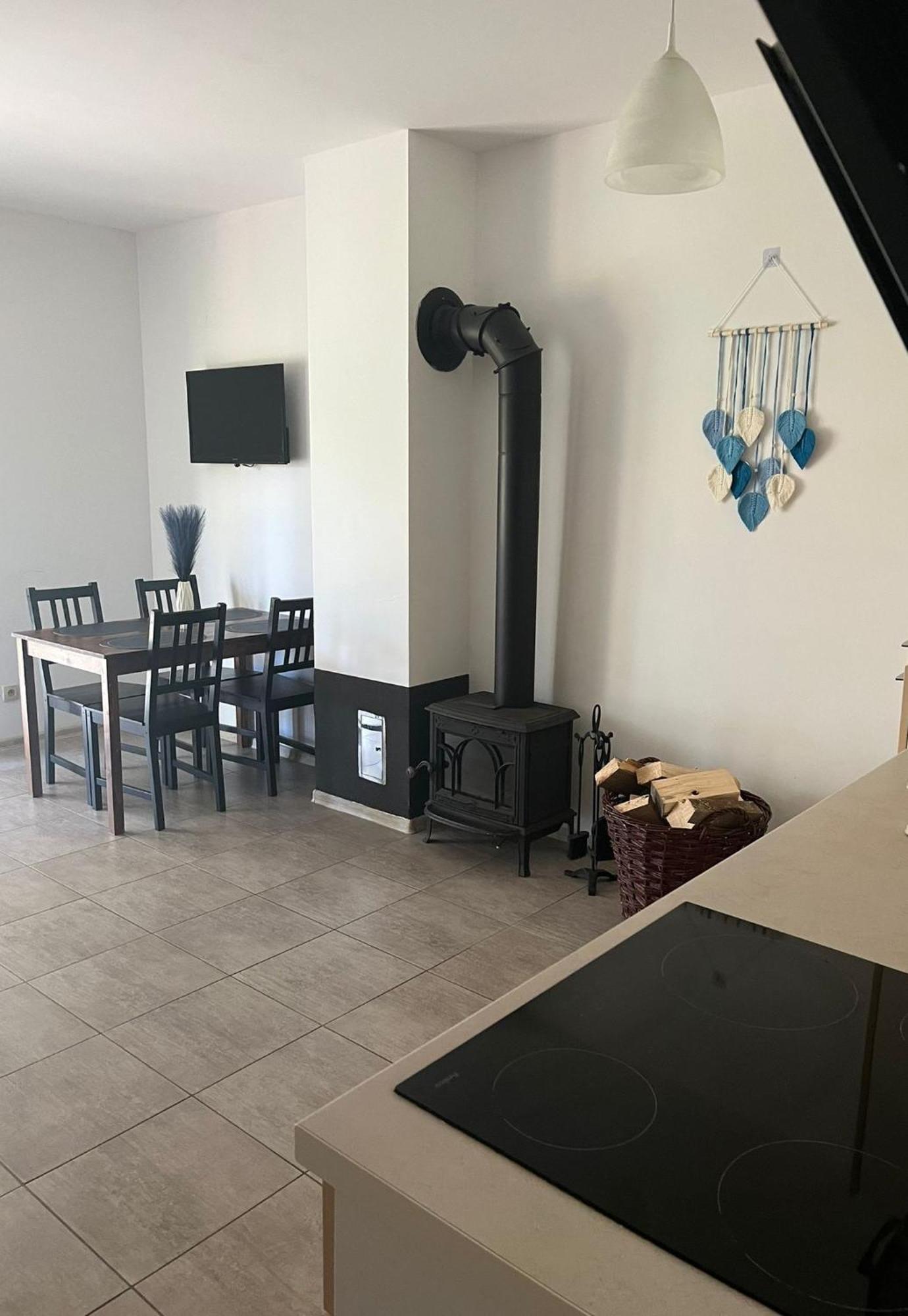 רובי Apartamenty Adrenja מראה חיצוני תמונה
